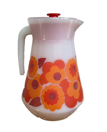 Vintage milchglaskanne arcopal - vintage,