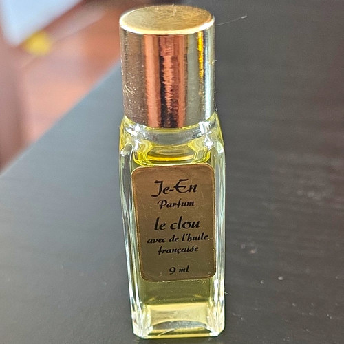 Vintage clou parfum - le,
